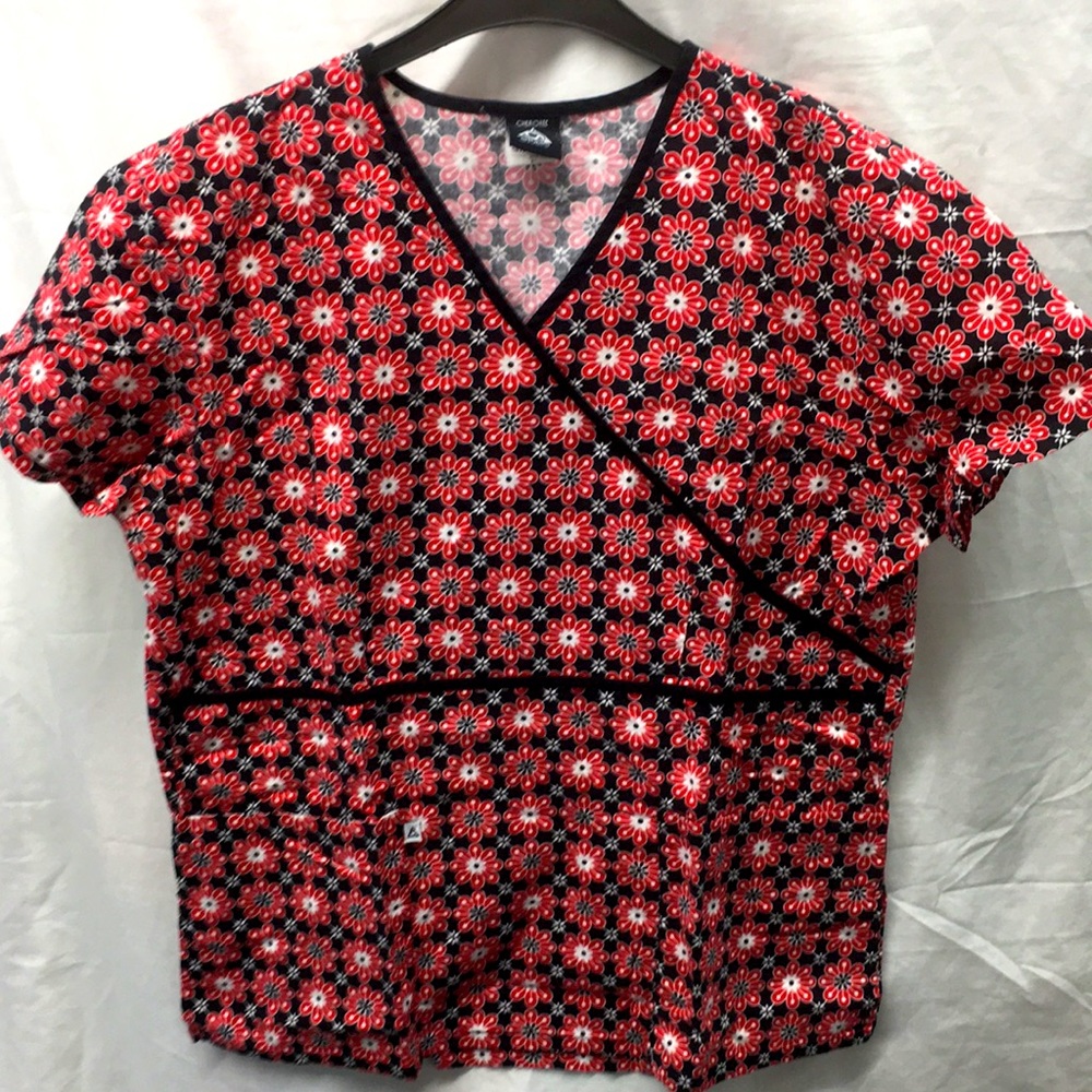 Cherokee studio scrub top ladies sz m